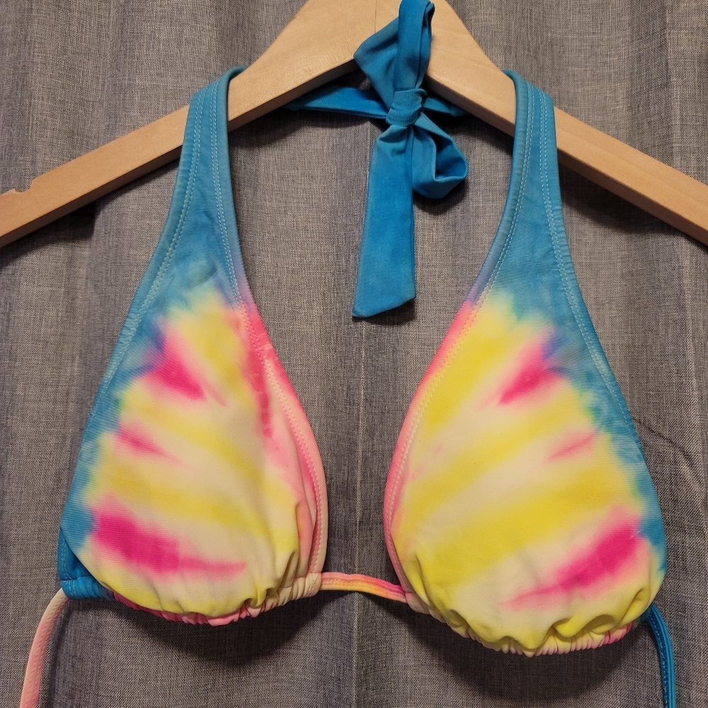 Tie-dye bikini top